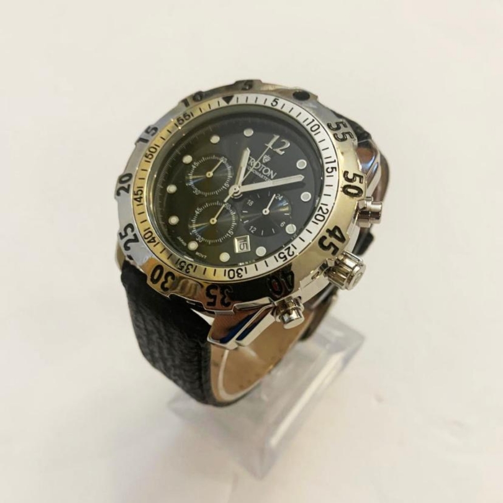 Croton Men's Chronomaster Black Genuine Shark Band Stainless Steel Watch
